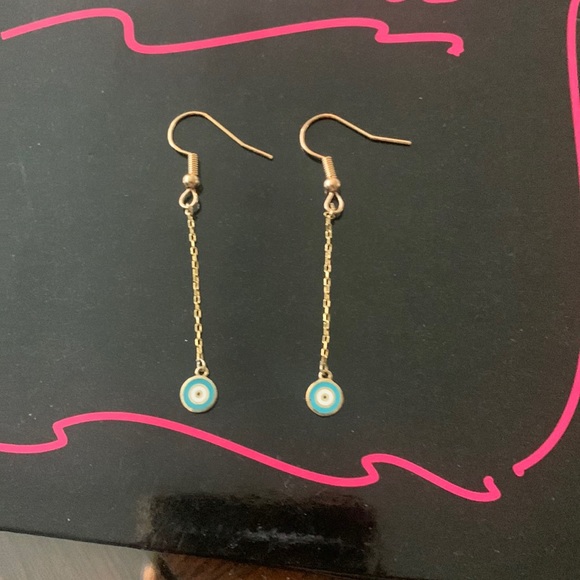 Dangly earrings with charm - Picture 1 of 1